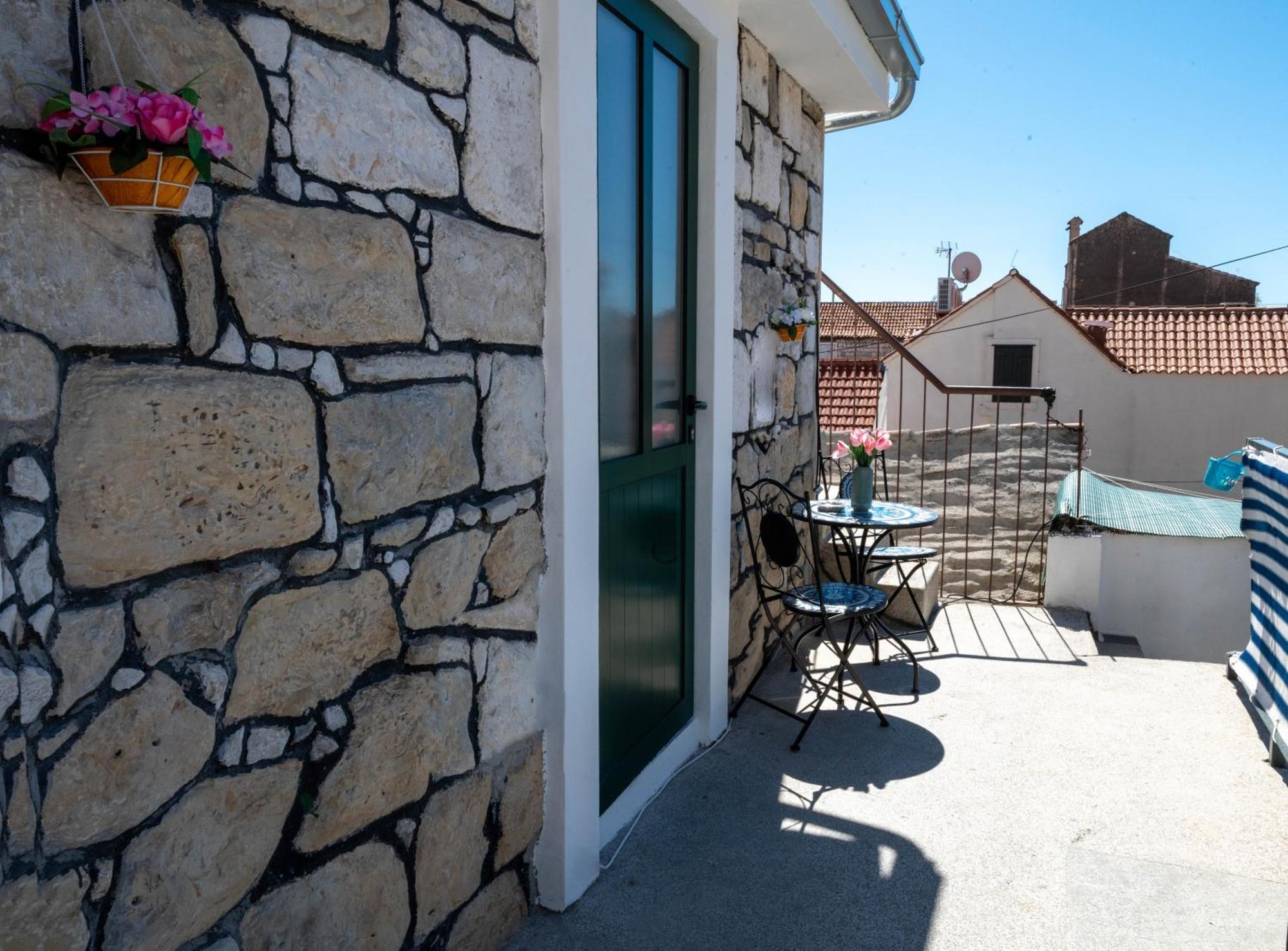 Guest House Ivona Split Exterior photo