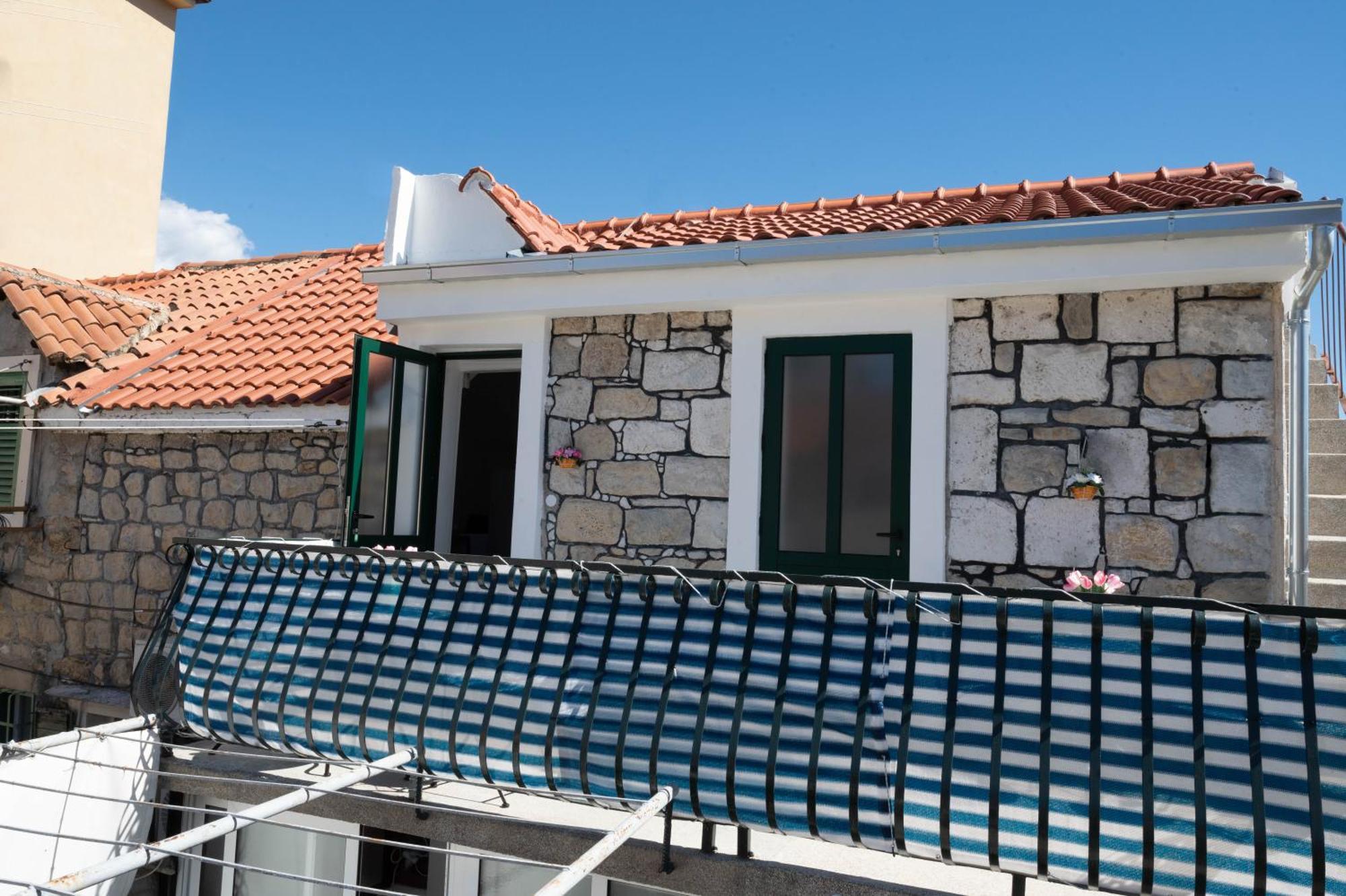 Guest House Ivona Split Exterior photo